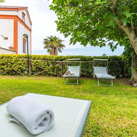 Apartmán La Terrazza Sul Giardino Procida Exteriér fotografie