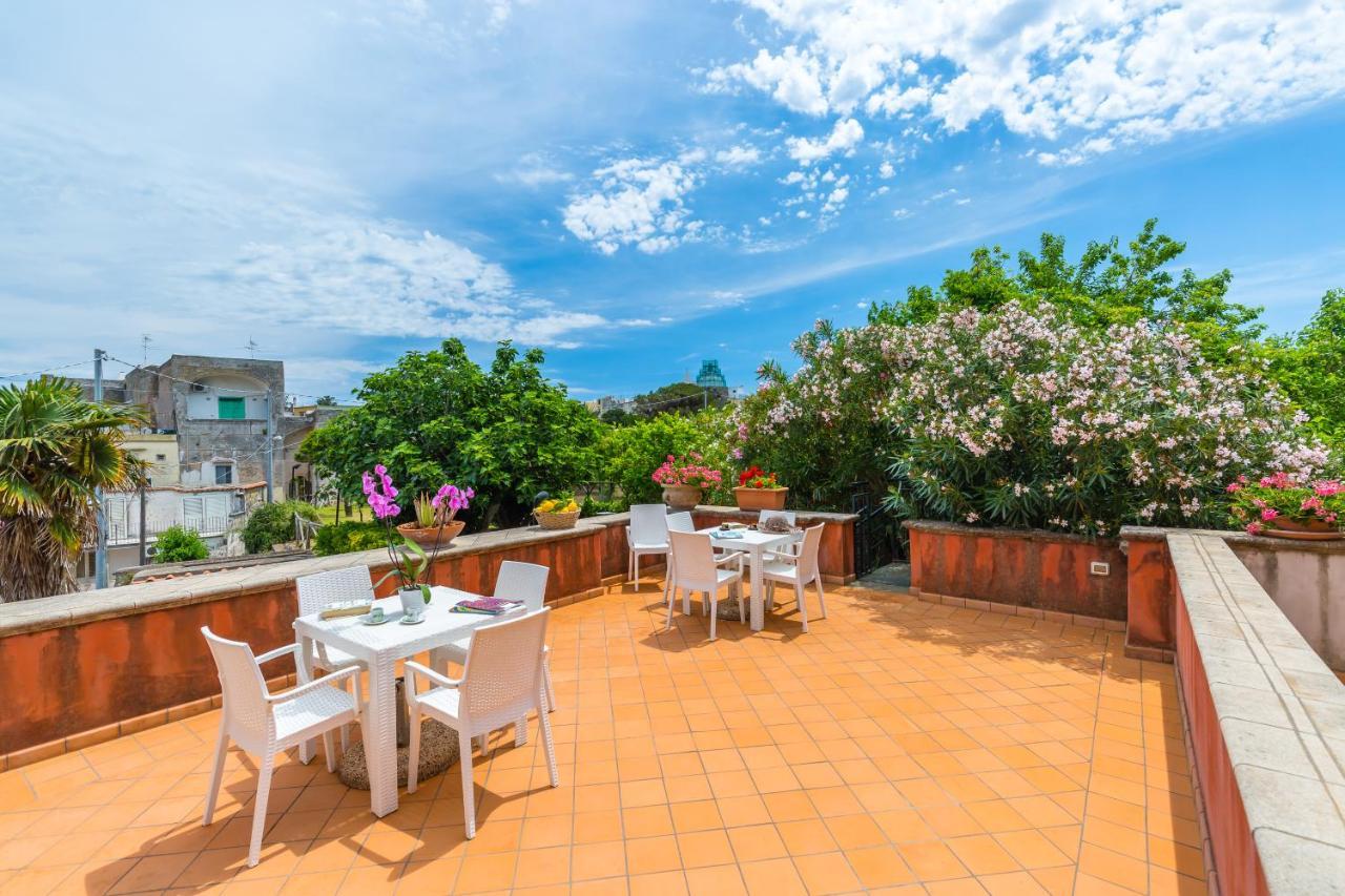 Apartmán La Terrazza Sul Giardino Procida Exteriér fotografie
