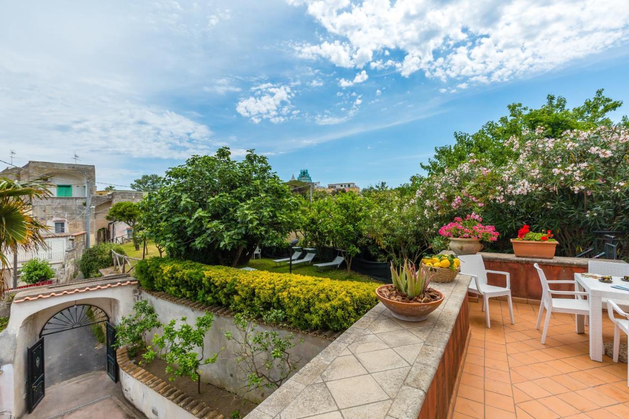 Apartmán La Terrazza Sul Giardino Procida Exteriér fotografie